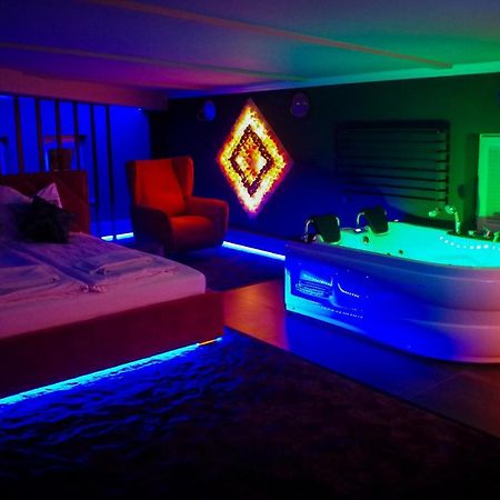 Exclusive Apartment Centrum Вадовице Экстерьер фото