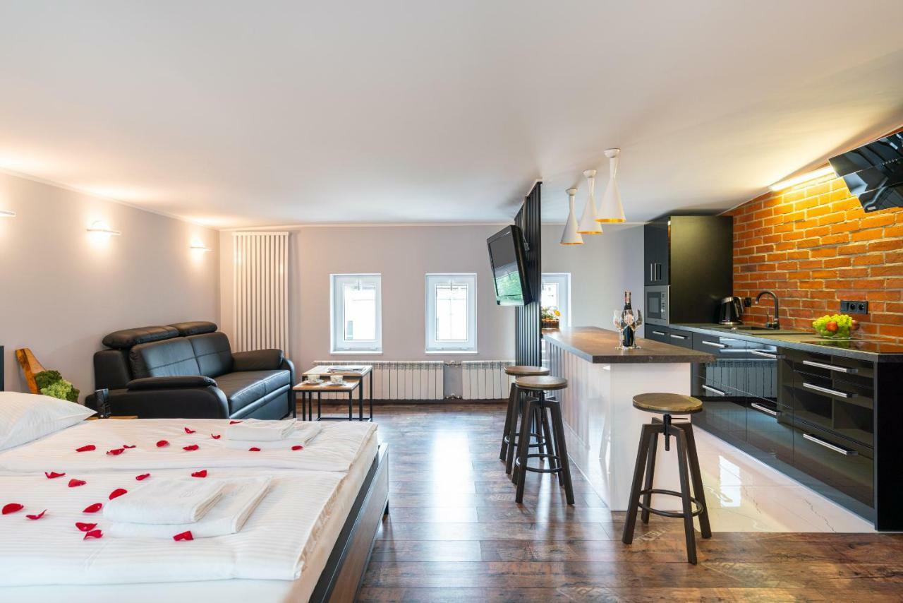 Exclusive Apartment Centrum Вадовице Экстерьер фото