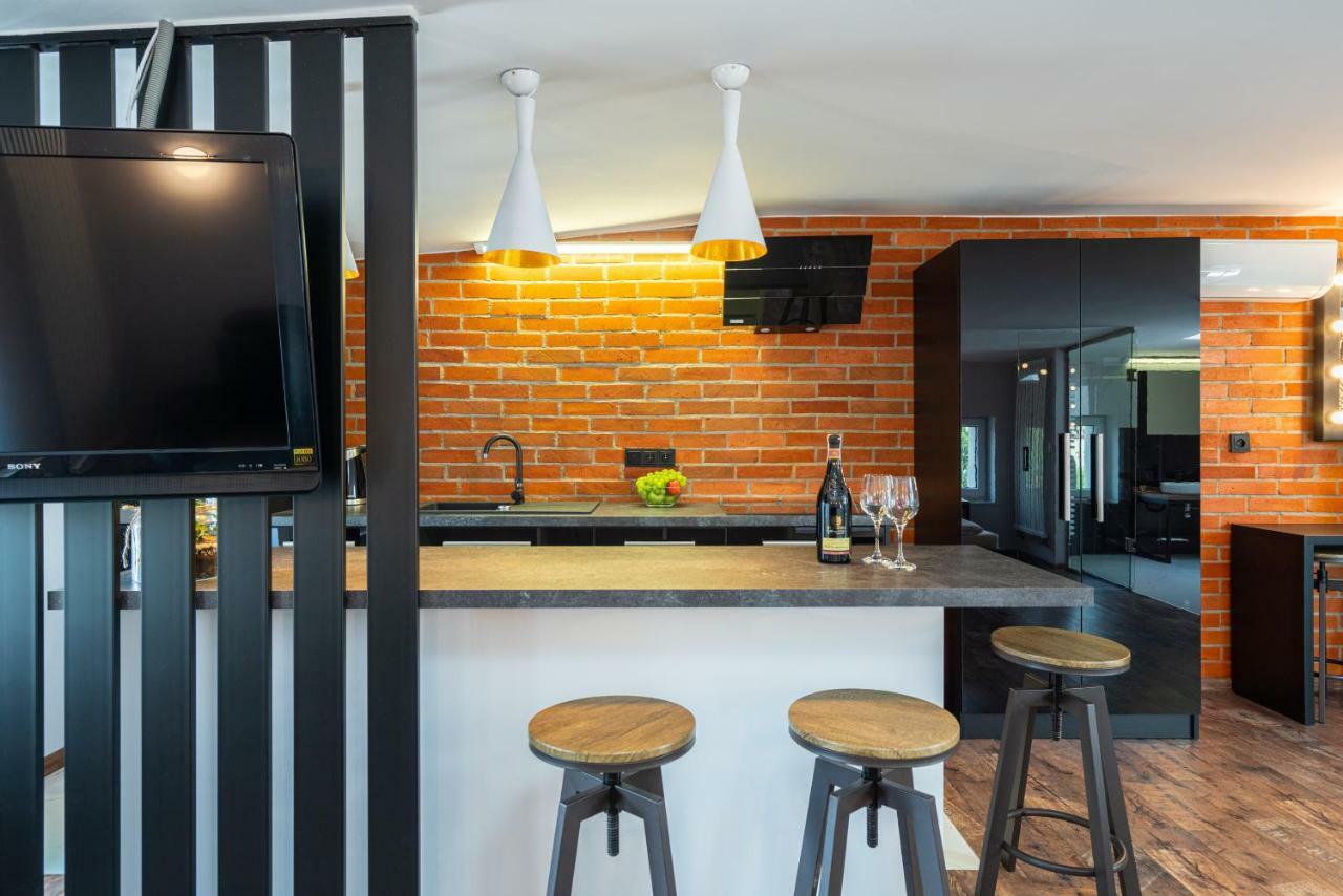 Exclusive Apartment Centrum Вадовице Экстерьер фото